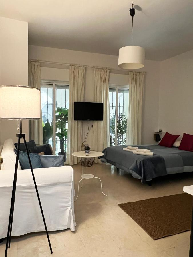 Estudio Suite San Vicente - Aloha Sevilla Zewnętrze zdjęcie